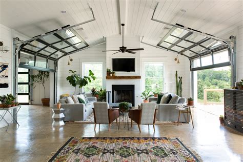 modern barndominium designs